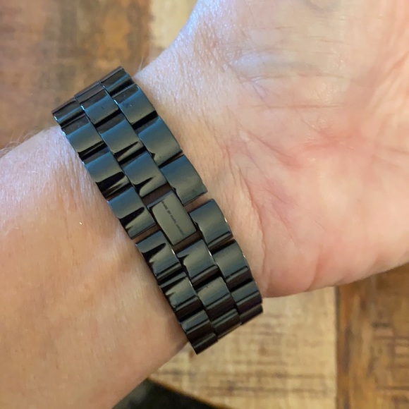 Marc Jacobs watch. - Picture 2 of 6